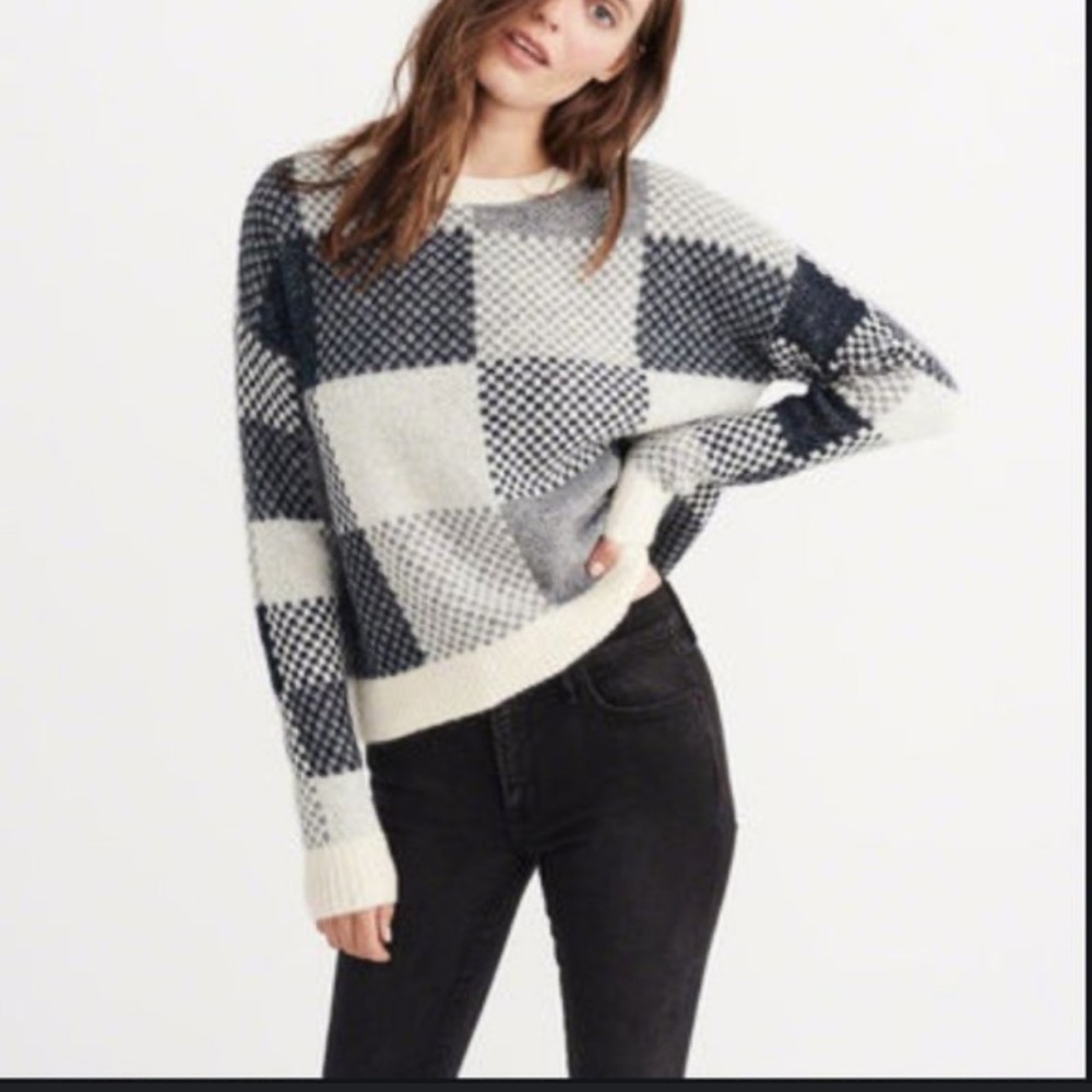Abercrombie & Fitch Women's Plaid Crew Mohair Sweater Size Medium
